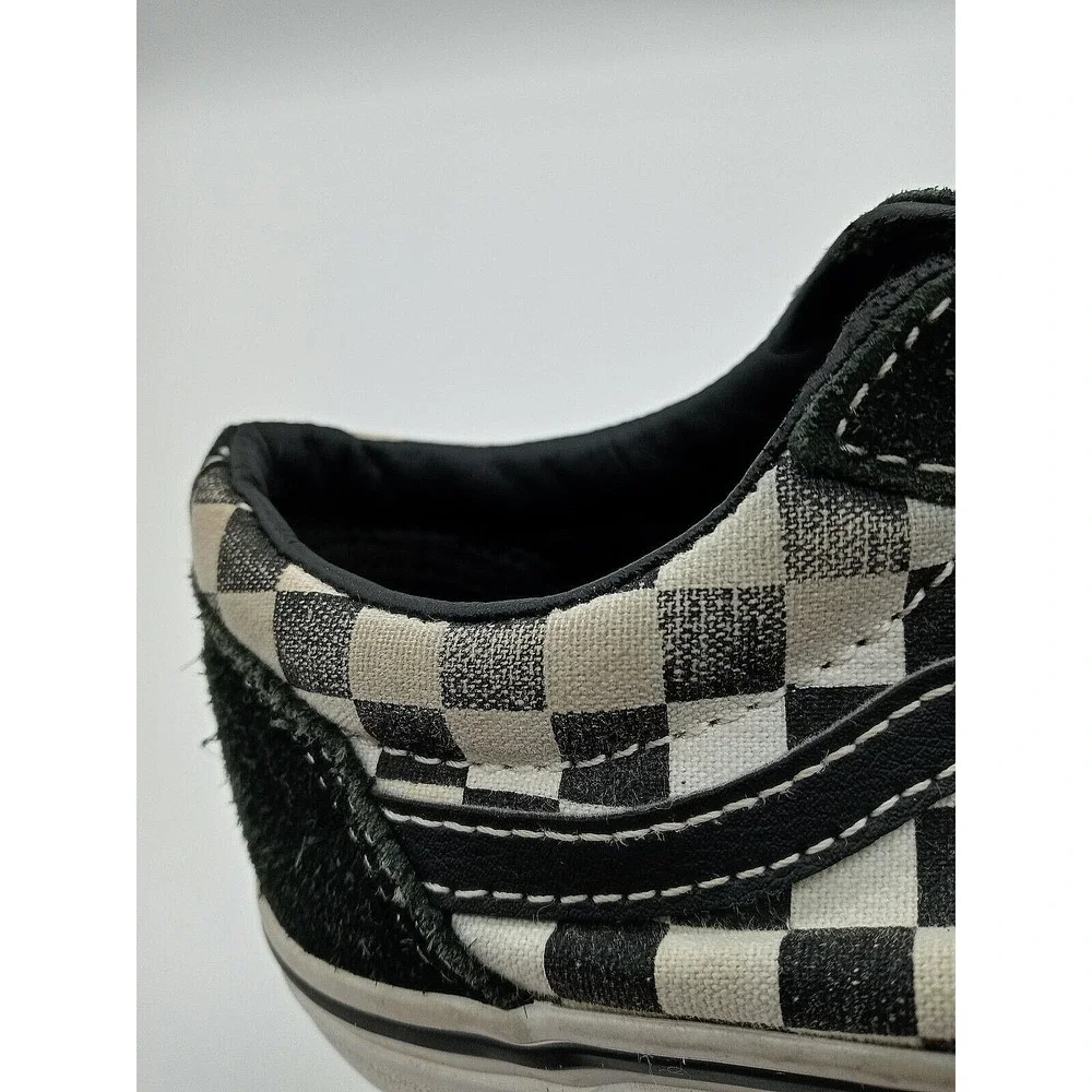 Vans Old Skool Sneakers Shoes Kids Size 4 Checkered Black/White Skateboard